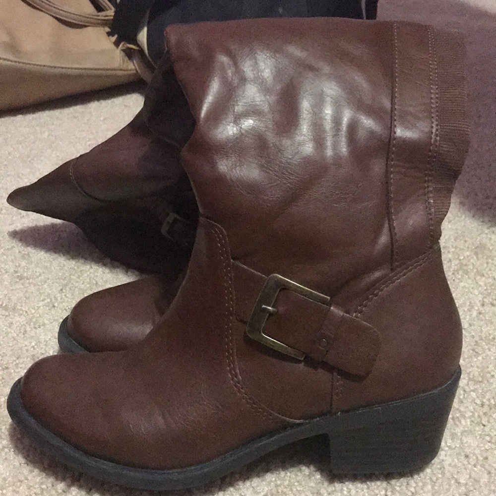 Cathy Jean knee high boots